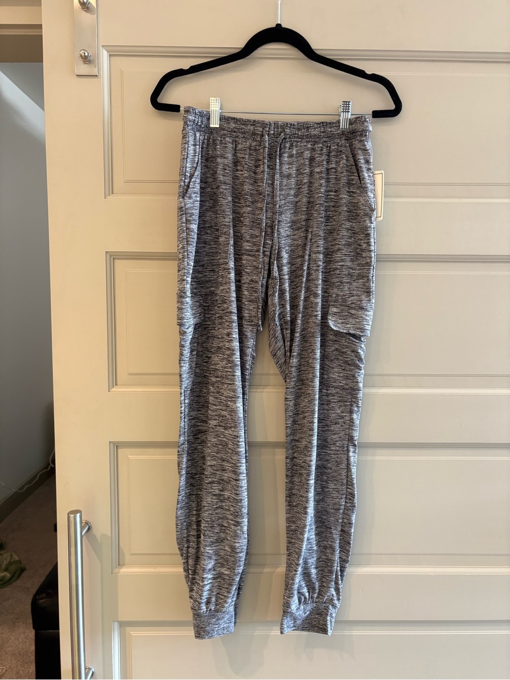 SUPER. SOFT. No Comment gray heather joggers with pockets
